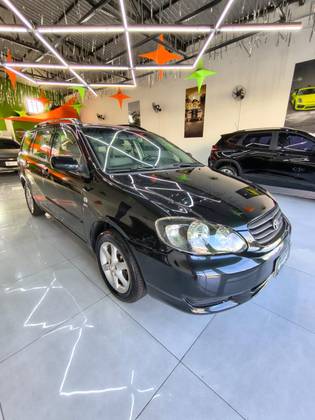 TOYOTA FIELDER 1.8 16V GASOLINA 4P AUTOMÁTICO TOYOTA FIELDER 1.8 16V GASOLINA 4P AUTOMÁTICO